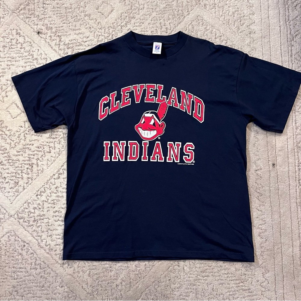 Logo 7 Cleveland Indians T-shirt